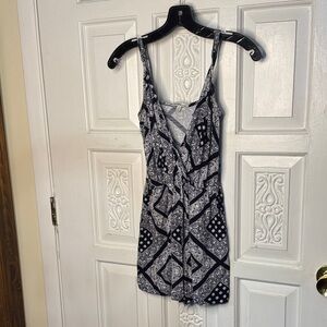 Spaghetti Strap Black and White Paisley Patterned Romper Size XS